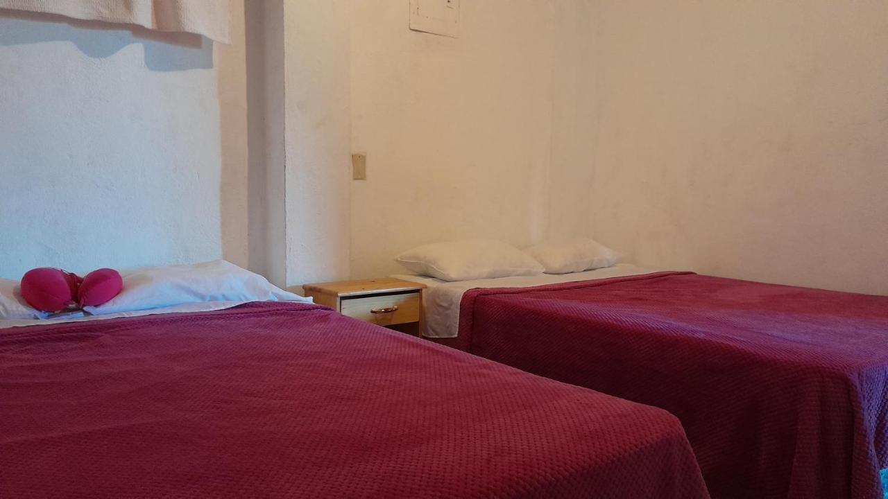 Hostal Dulces Suenos Панахачел Екстериор снимка