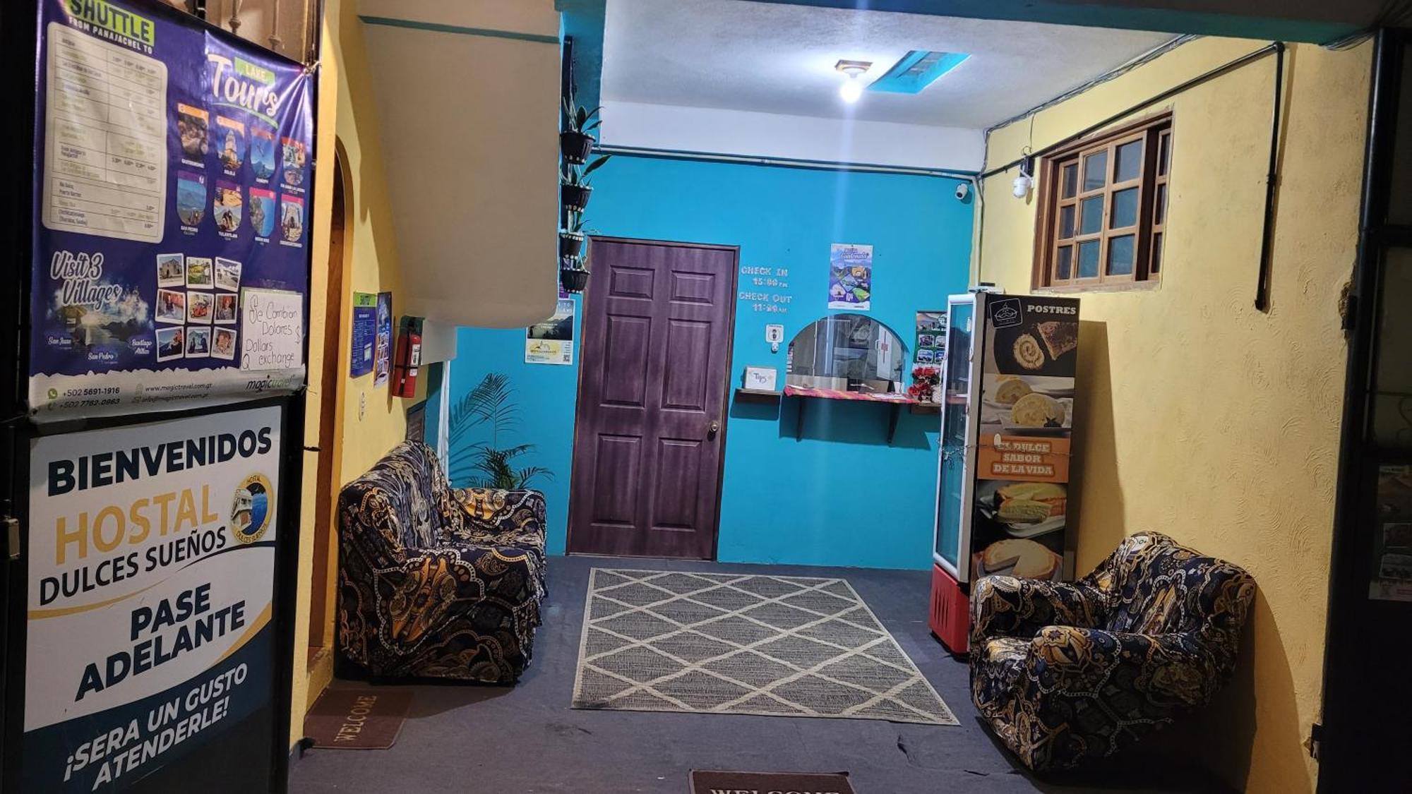 Hostal Dulces Suenos Панахачел Екстериор снимка