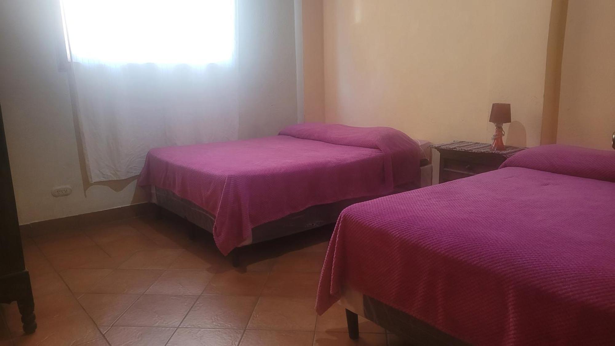 Hostal Dulces Suenos Панахачел Екстериор снимка