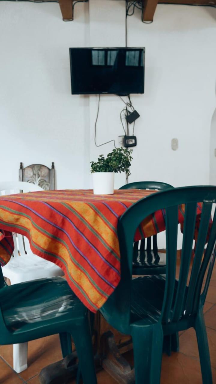 Hostal Dulces Suenos Панахачел Екстериор снимка