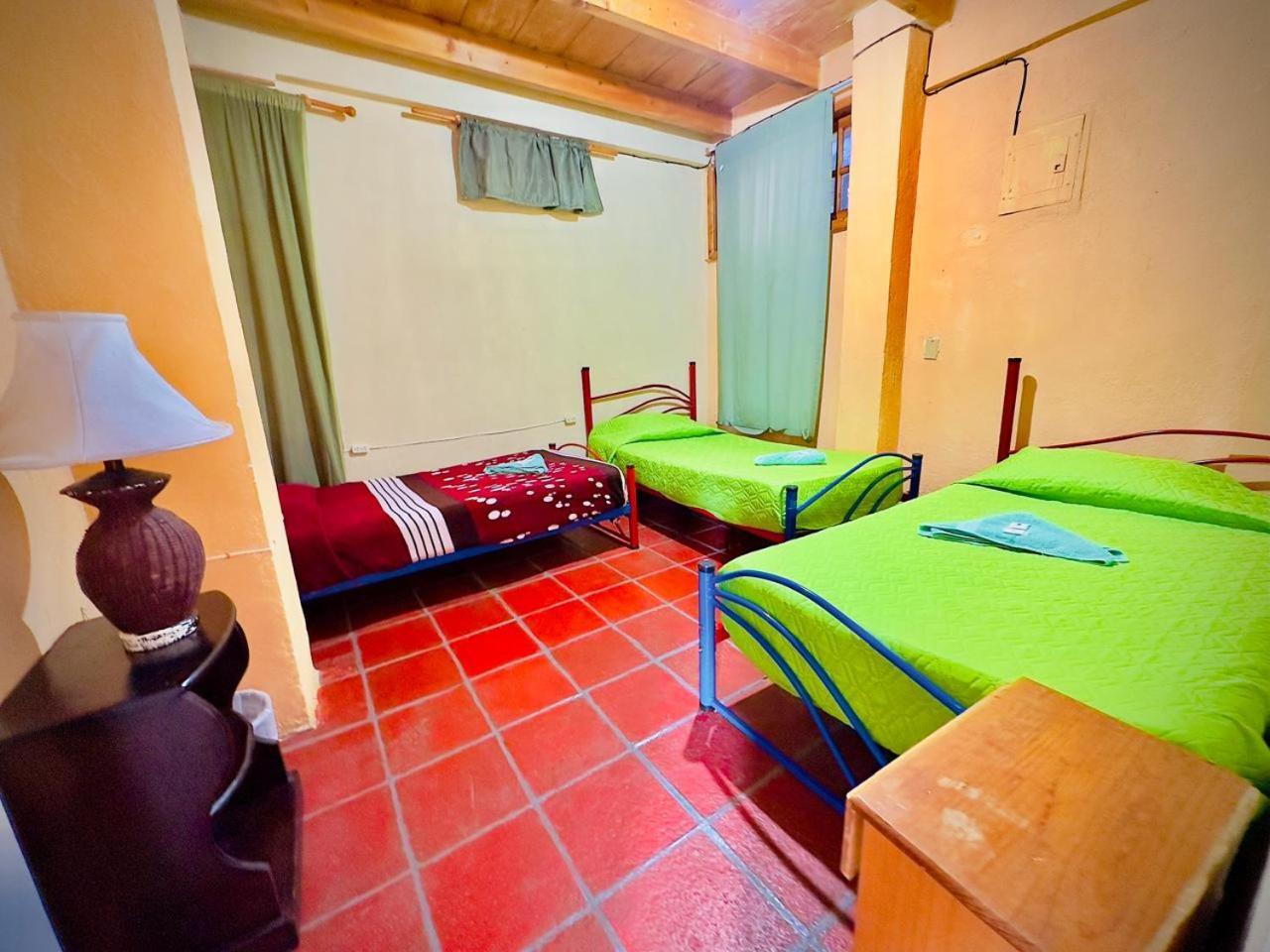 Hostal Dulces Suenos Панахачел Екстериор снимка